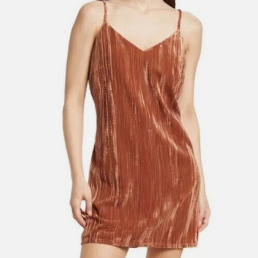 New Elodie Women's Size M Clay Brown crushed Velvet Sleeveless Cami Mini Dress